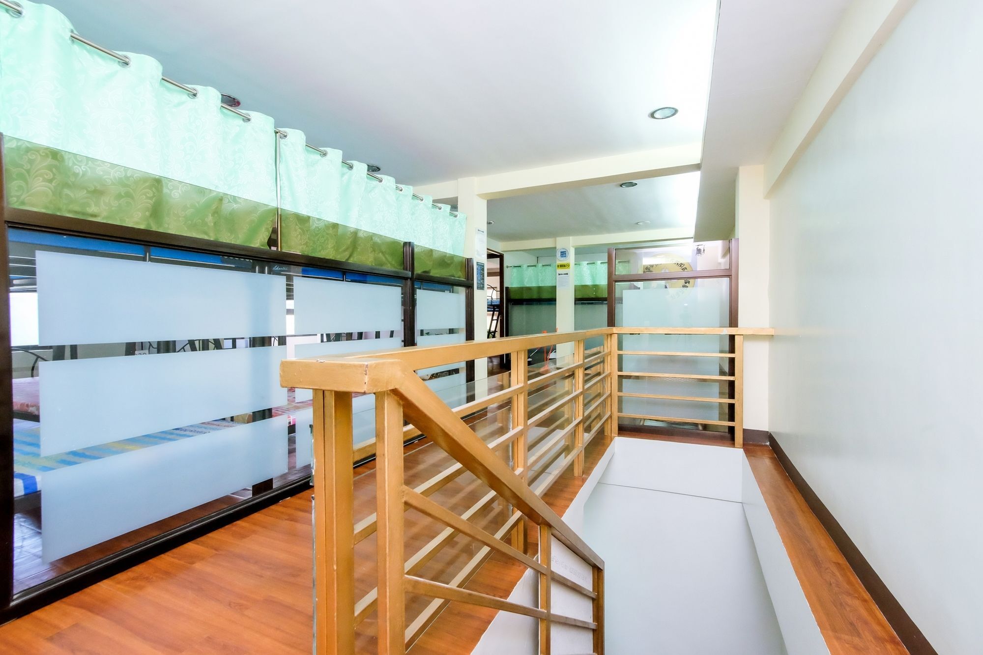 Zen Hostel Quirino Ave. Malate Маніла Екстер'єр фото