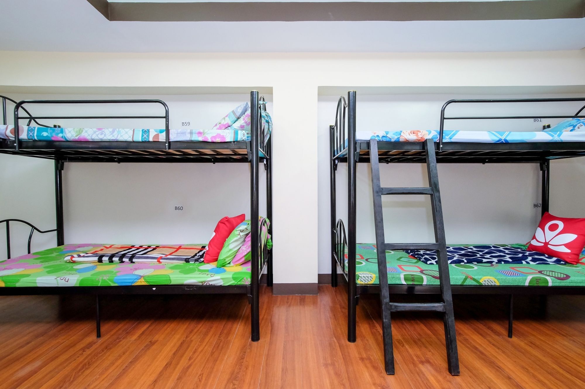 Zen Hostel Quirino Ave. Malate Маніла Екстер'єр фото