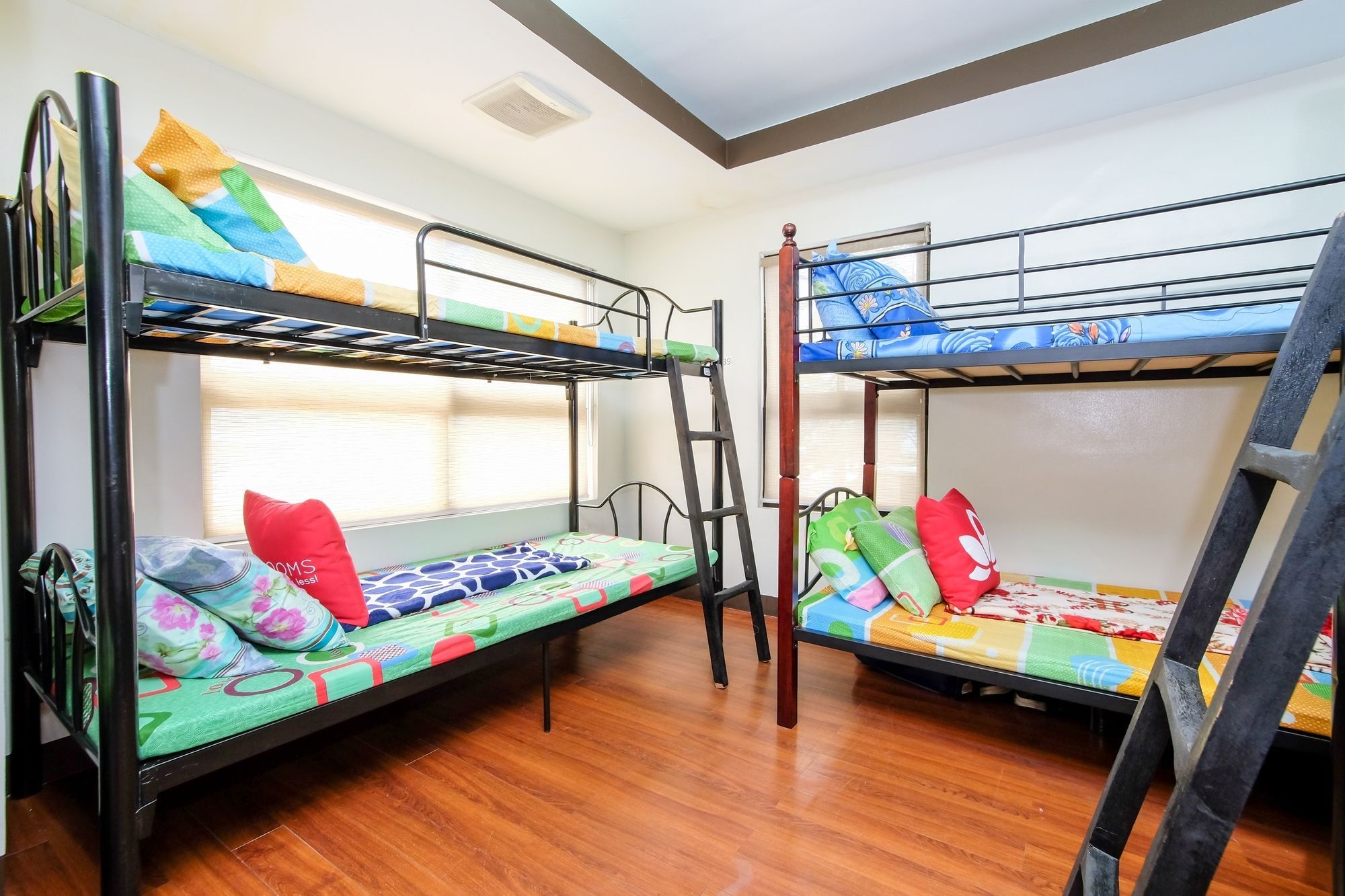 Zen Hostel Quirino Ave. Malate Маніла Екстер'єр фото